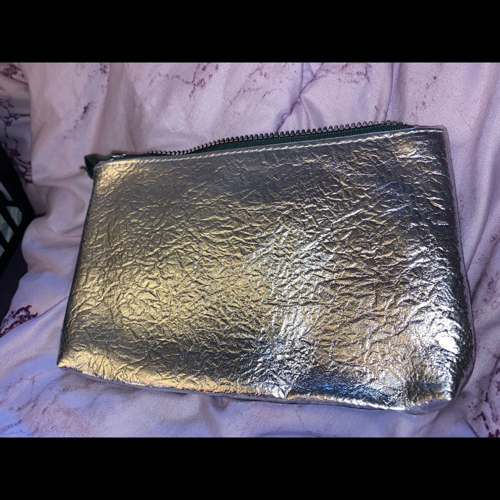 Ipsy makeup bag